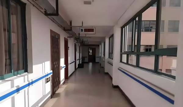 大牌皇后，冷面渣皇